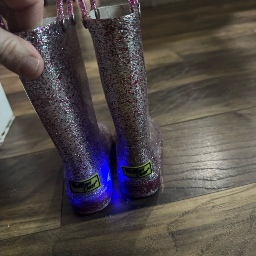 Toddler girl rain boots - Picture 2 of 5